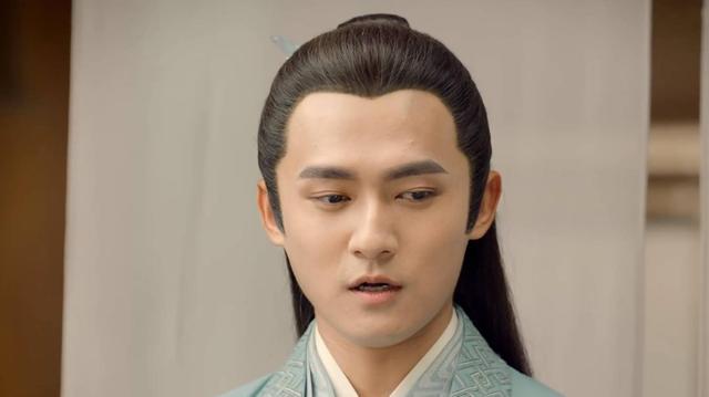 帅气摘掉后险些没认出来他反差感也太强了long8国际龙8国色芳华：戴上眼罩(图10)